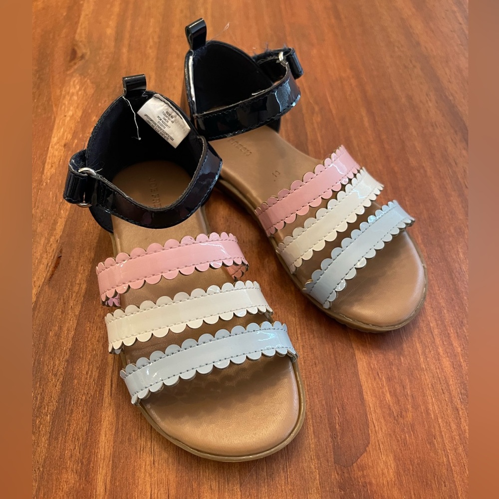 Joe Fresh size 10 toddler sandal